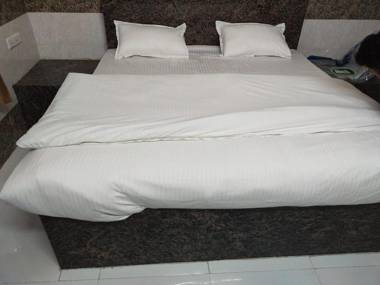 S K Resort & Marriage Garden