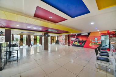 OYO 45055 Hotel King's Palace