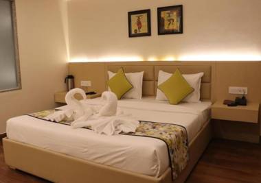 HOTEL LE AMOR ( LUXURY HOTEL )