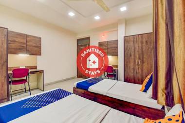 SPOT ON 76315 Hotel Vip Homes