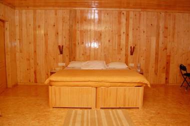 Surya Holidays Kodaikanal