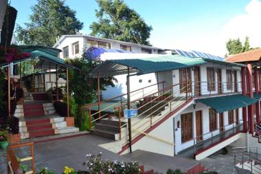 Kodai Sunshine Resort