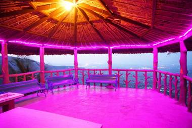 Vedi Farm A Mountain Resort