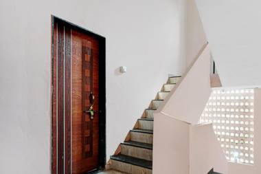 OYO flagship 83540 Mohan Garden