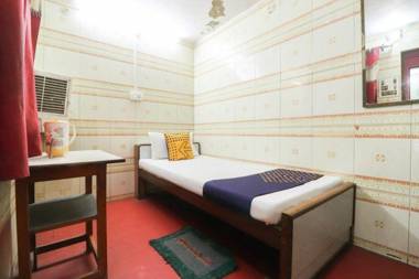 SPOT ON 63965 Hotel Zeal