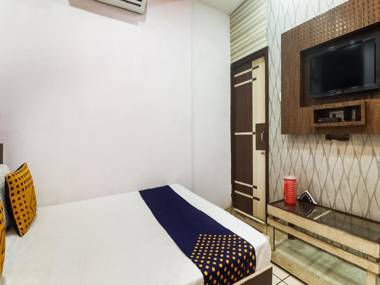 SPOT ON 77532 Hotel Sagar