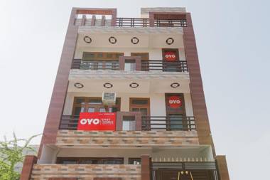 OYO 78948 Easy Homes