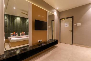 FabHotel Maya Crystal