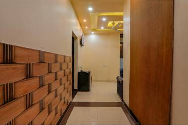FabHotel Shree Galaxy