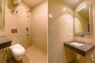 OYO Townhouse 81740 Hotel Maya Crystal