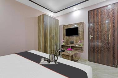 Collection O 90895 Hotel the Palacio - Govind Nagar