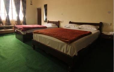 King Thai Hotel and Restaurant