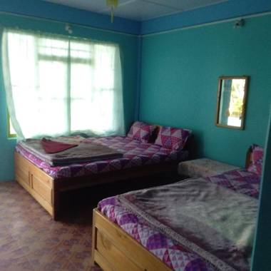 Vamoose Sai Lakshmi Homestay