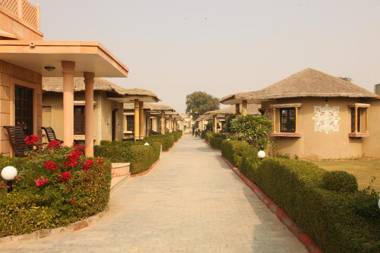 Thar Oasis Resort & Camp