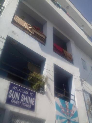 Sunshine Guest House & Restaurant