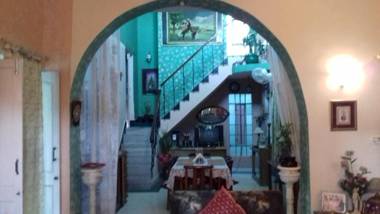 "Nain's Kunj" A Traveller's Home