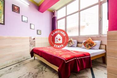 SPOT ON 41885 Royal Heritage Guest House