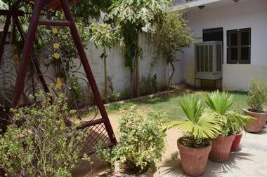 Abhay Villas Guest House
