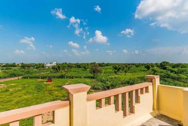 Anand Villa Holiday Home 5 BHK Villa