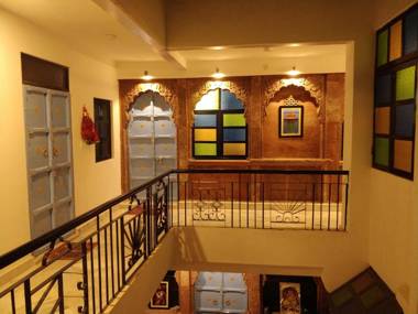 Aura B&B - The Haveli Homestay