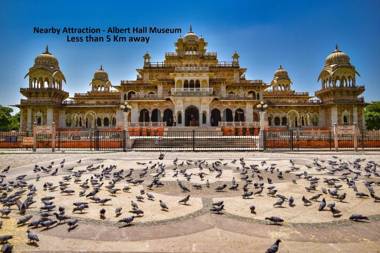 Capital O 78300 Maurya Inn