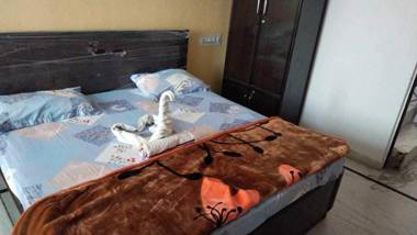 POP 89866 Thar Guest House