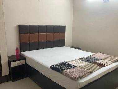 OYO Flagship 81164 Hotel Grand Id