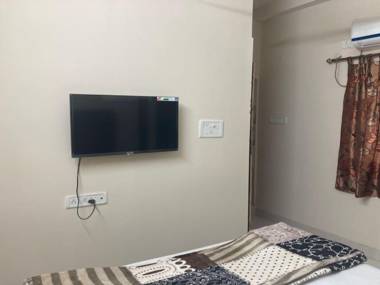 OYO Flagship 81164 Hotel Grand Id