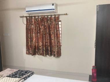 OYO Flagship 81164 Hotel Grand Id