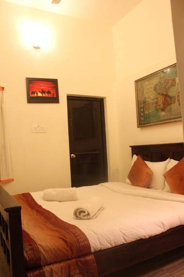 Hotel Shahi Garh