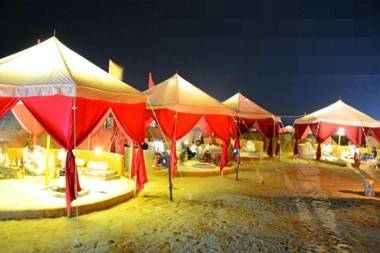 Sheesh Mahal Desert Camp