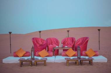 The Captain Desert Camp