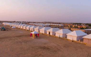 desert iceland resort And safari camp