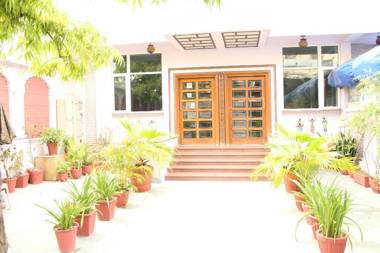 Chit Chat Guest House