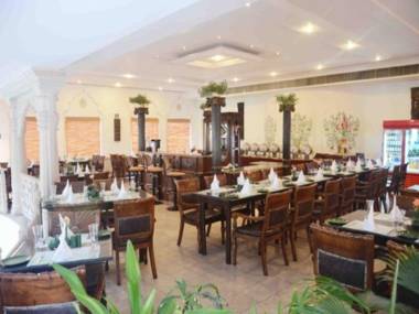 Hotel Gold Palace & Resort