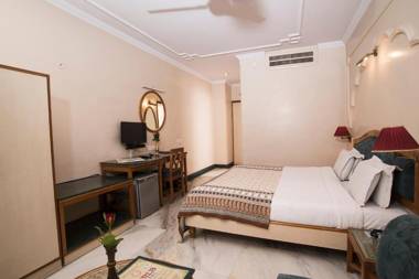 LMB Hotel City Centre Jaipur