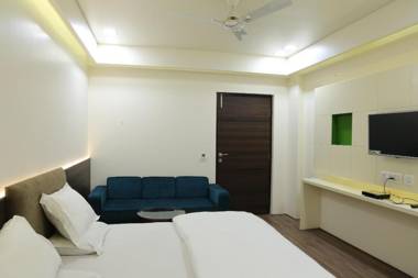 Hotel Shyampuriya Palace