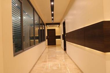 Hotel Shyampuriya Palace