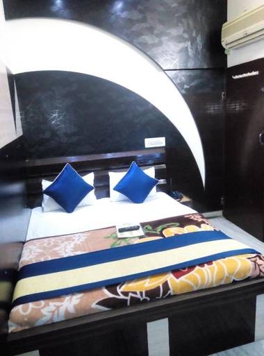 Hotel Abhineet Palace