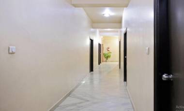 Jypore Saffron Inn & Suites