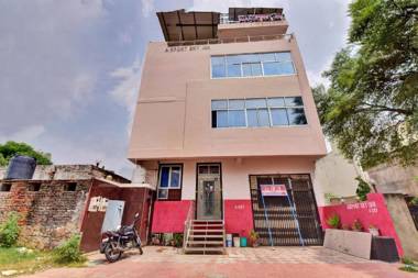 OYO 82292 Hotel Airport Sky Inn