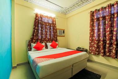 OYO 4033 Hotel Eden Residency