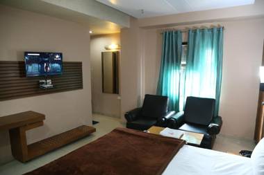Hotel Mahadev Regency