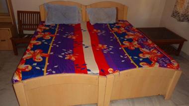 Royal City Guest House