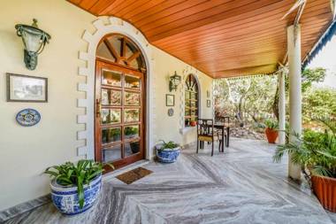 Hotel Sugan Niwas Palace