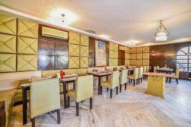 Hotel Sugan Niwas Palace