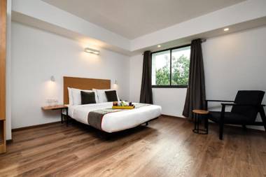 OYO Townhouse 036 C Scheme Ahinsa Circle