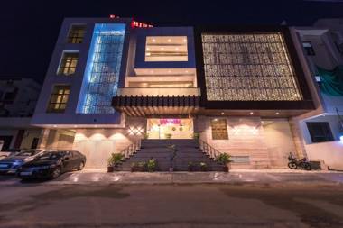 Sapphire World Hotel-Inn91