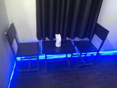 Hotel Dharohar Palace