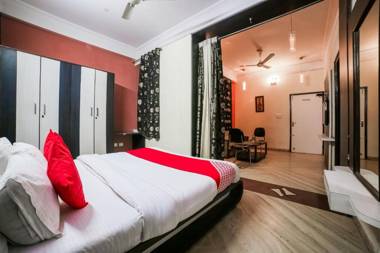 Capital O 37274 The Royal Palace